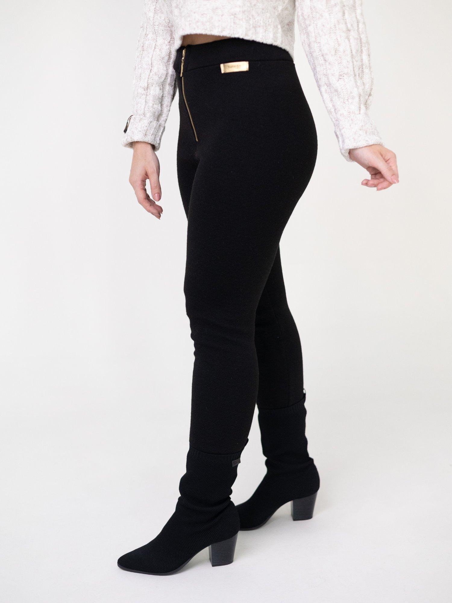 CALÇA EM TRICOT